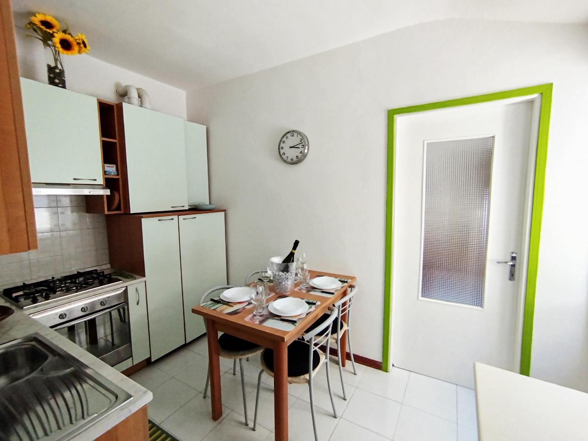 Appartamento Storico In Viale Триест Екстериор снимка