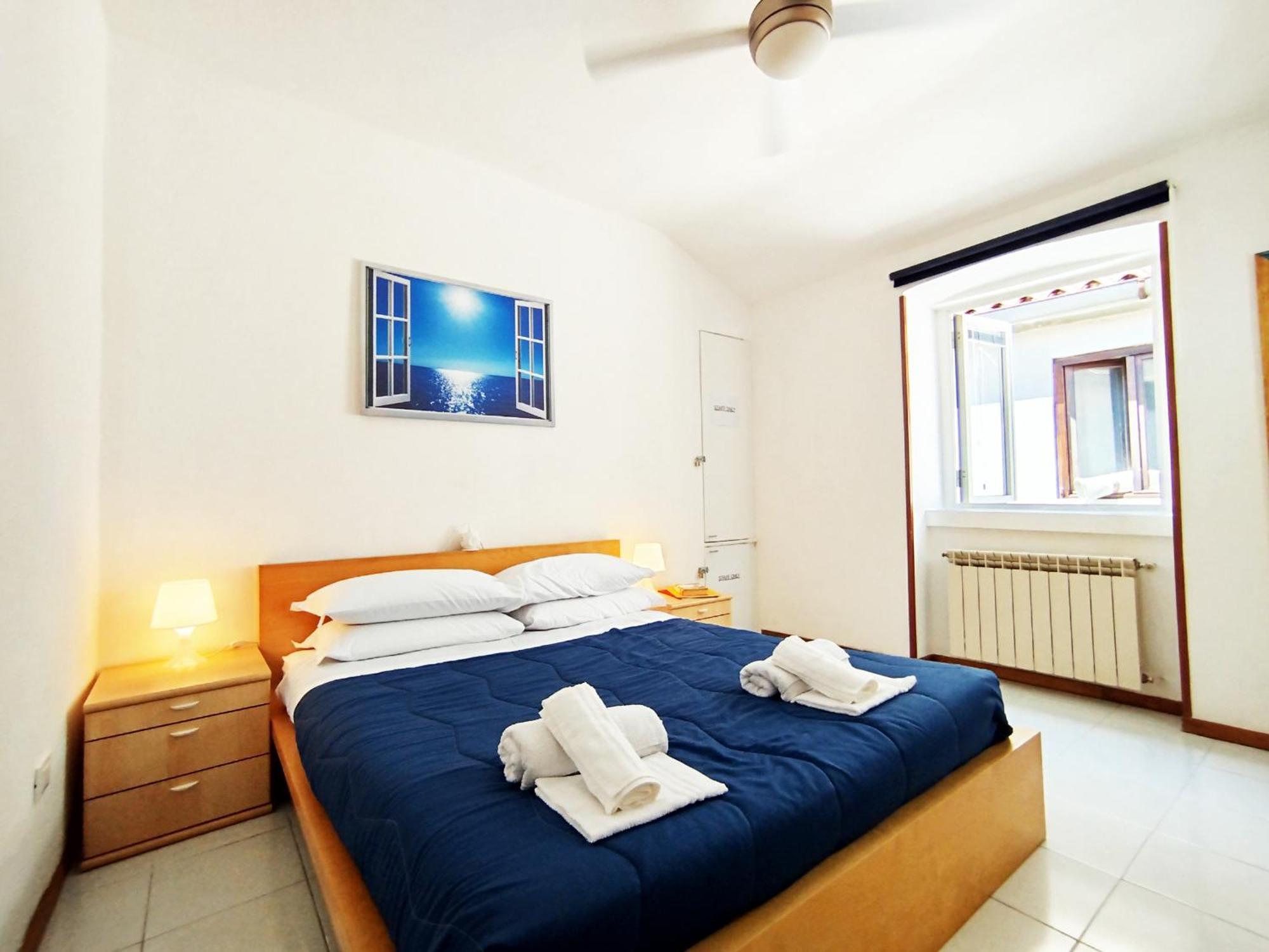Appartamento Storico In Viale Триест Екстериор снимка